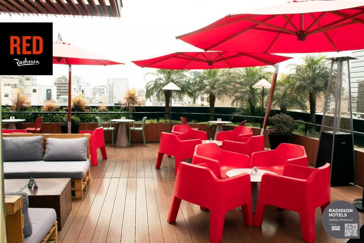 Radisson Red Miraflores Лима Екстериор снимка